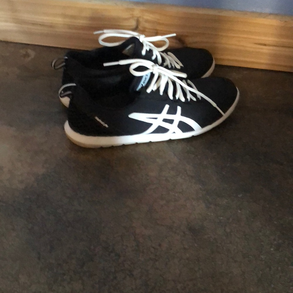 ASICS MetroLyte